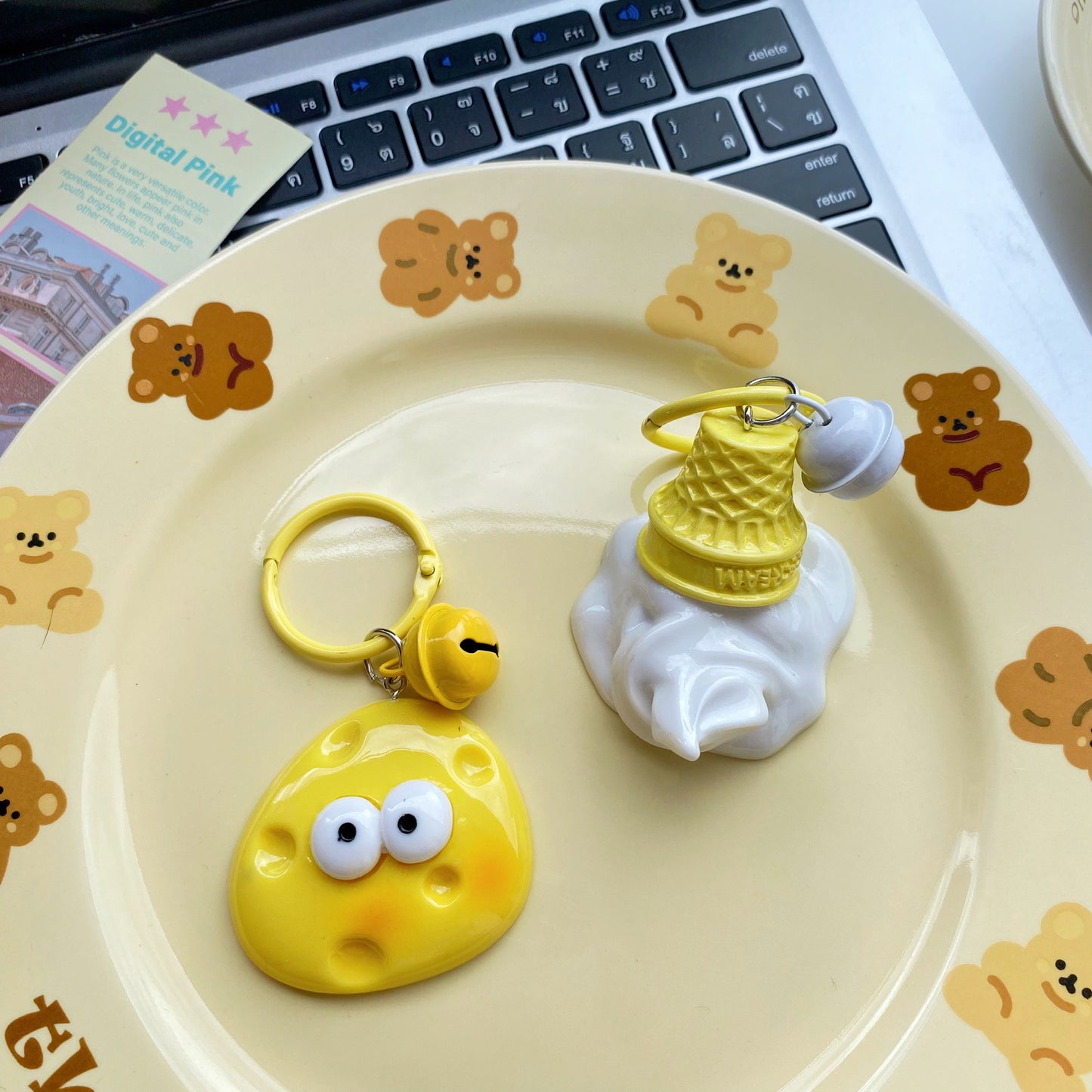 sunflowerden Cheese & Ice Cream Charm  Keychain